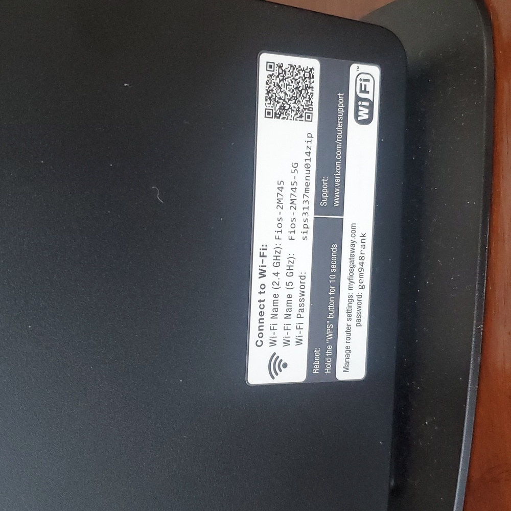 Verizon Wi-Fi Router Fios-G1100 - Picture 3 of 3